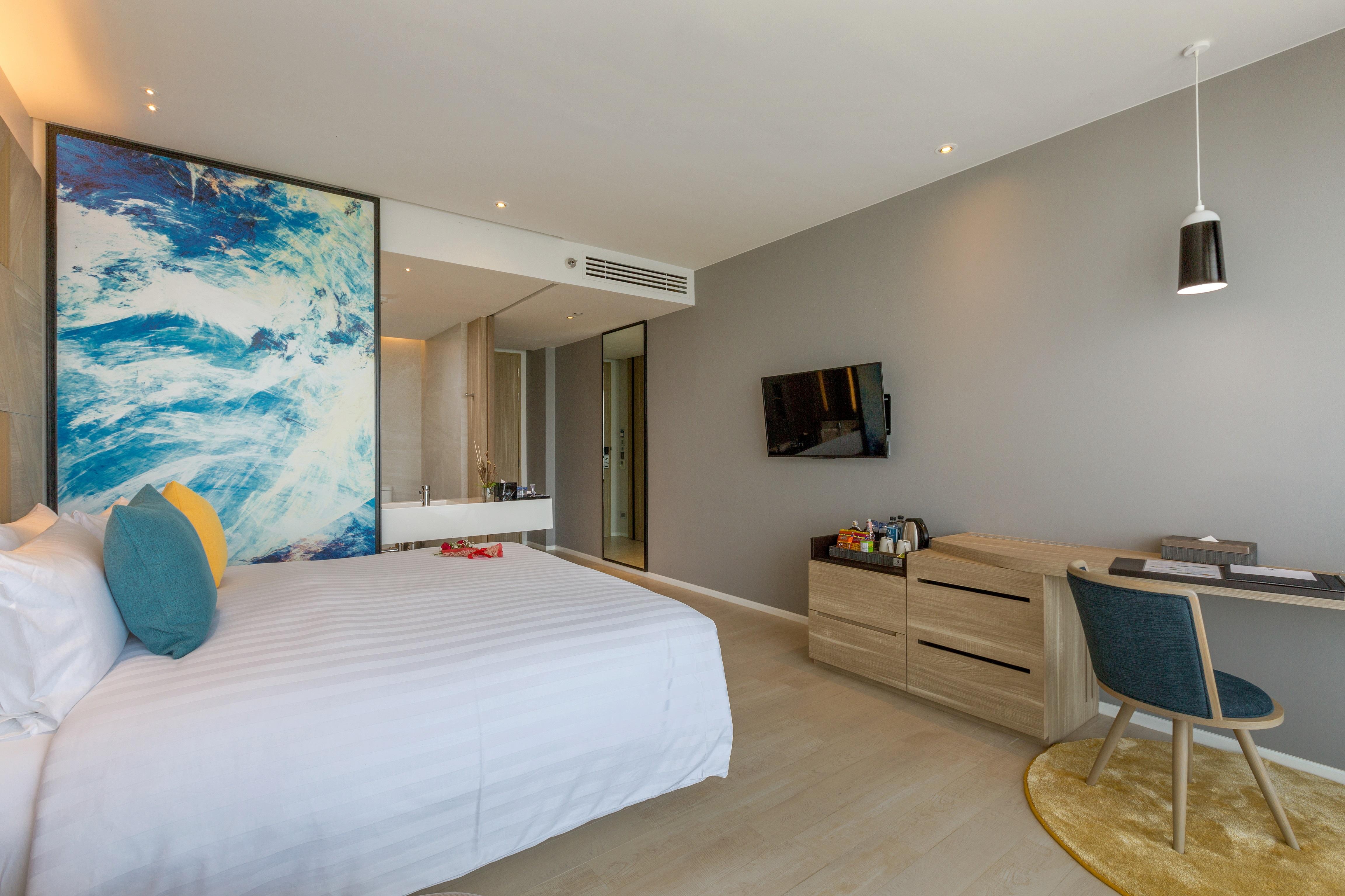 The Nature Phuket - Sha Extra Plus Luaran gambar A room at the Cape Town Protea Hotel