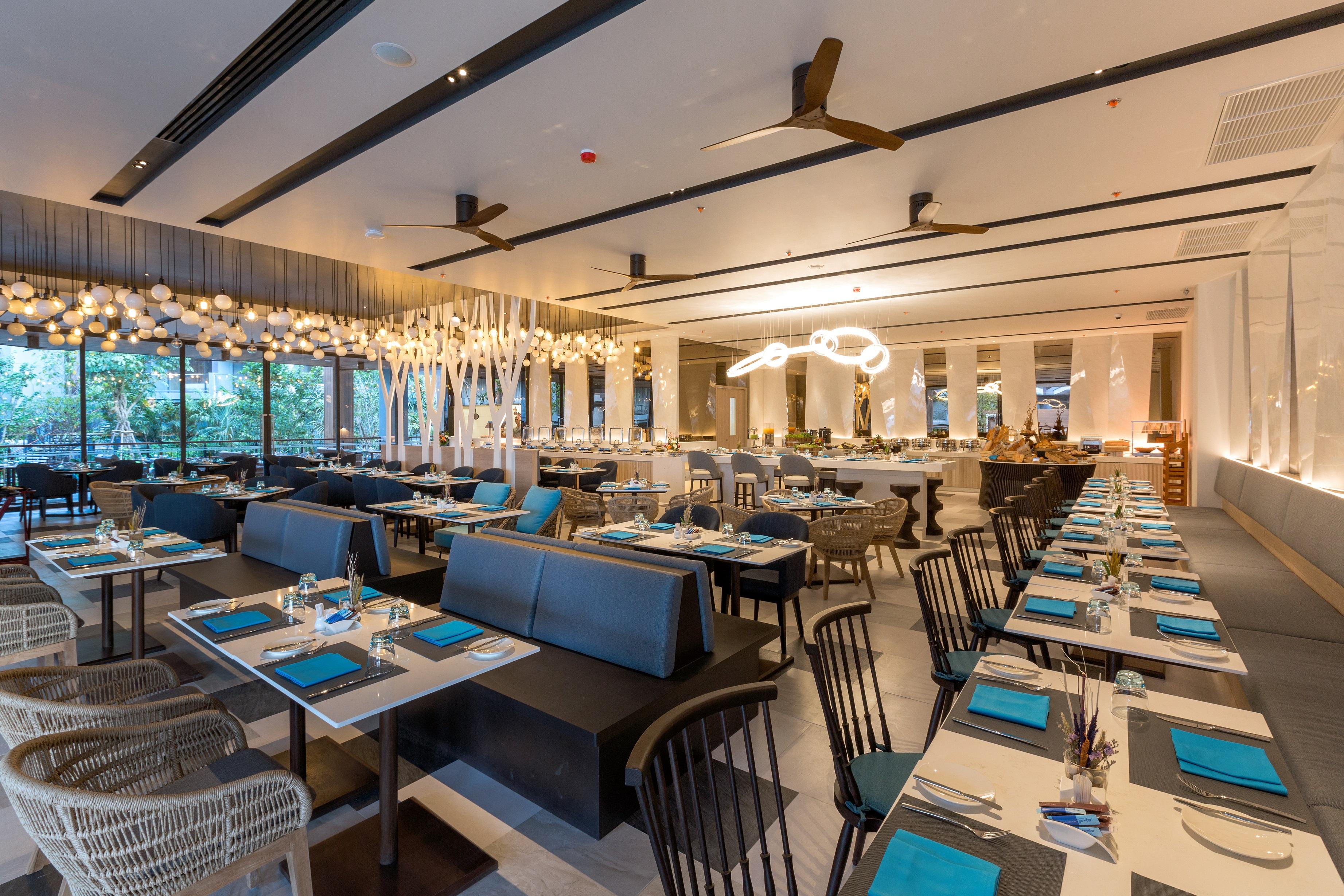 The Nature Phuket - Sha Extra Plus Luaran gambar The interior of the restaurant