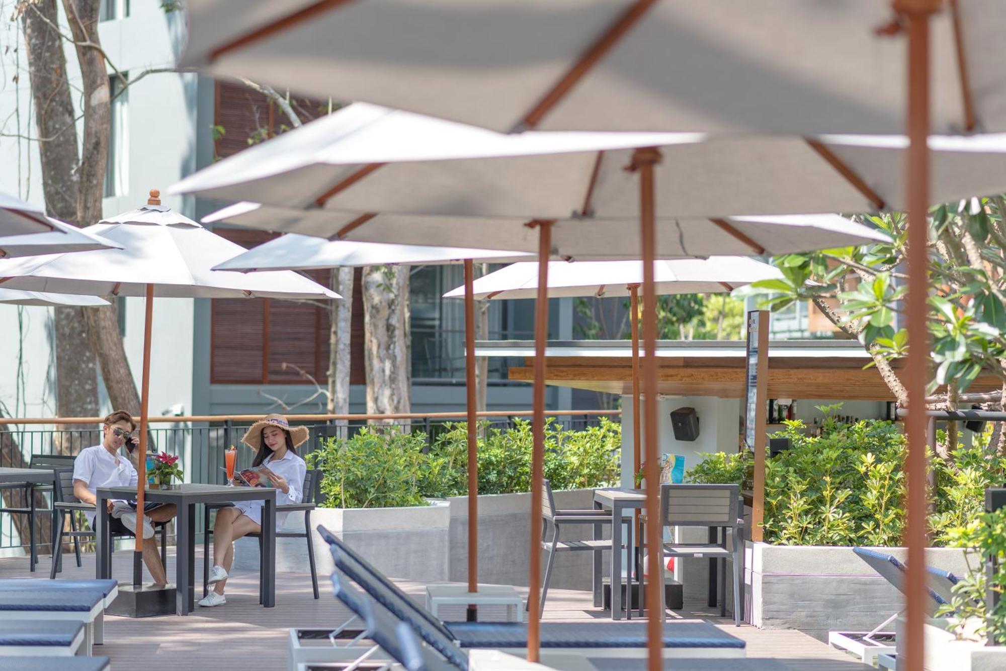 The Nature Phuket - Sha Extra Plus Luaran gambar The outdoor cafe